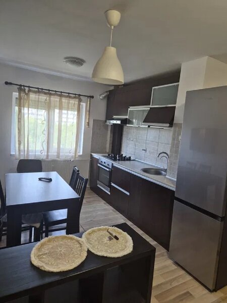 Drumul Taberei, Moghioros 3 camere 4/10